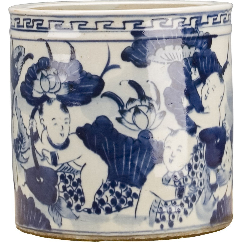 Classic Porcelain Pot